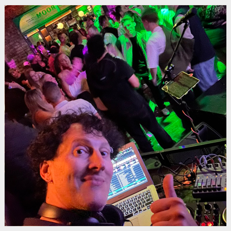 DJ MCB 7